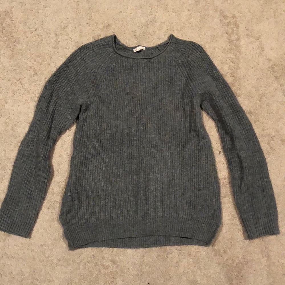 Like New Gap Maternity Sweater